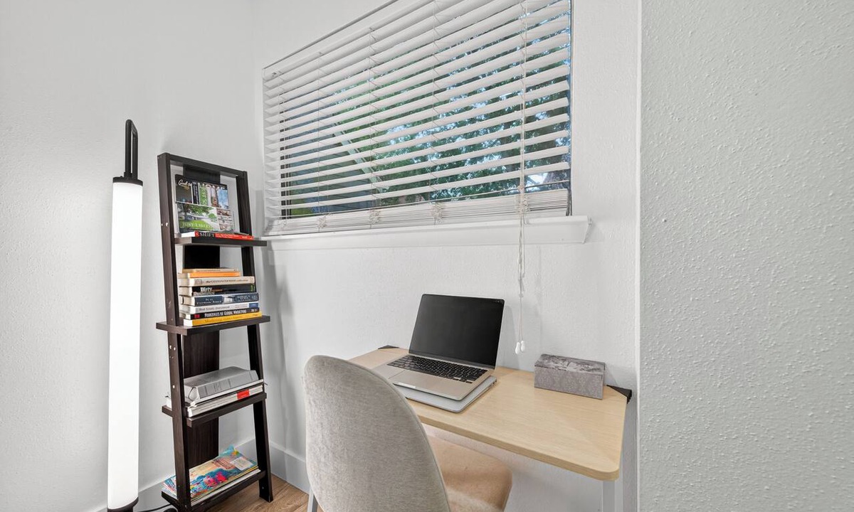 Sharpstown House | Cozy 1-bedroom complete townhome in lovely Houston