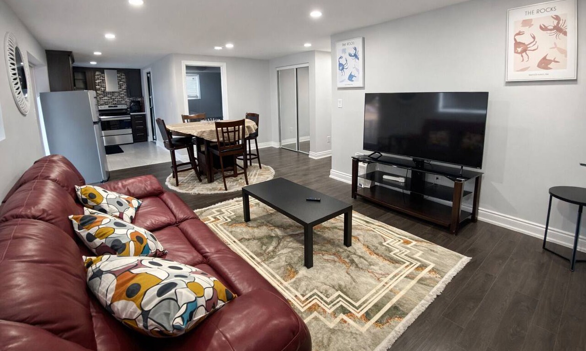 Caledon Apartment | Cozy 3BR Caledon Bsmt Suite w/Private Access & Basketball Court—Near Brampton!