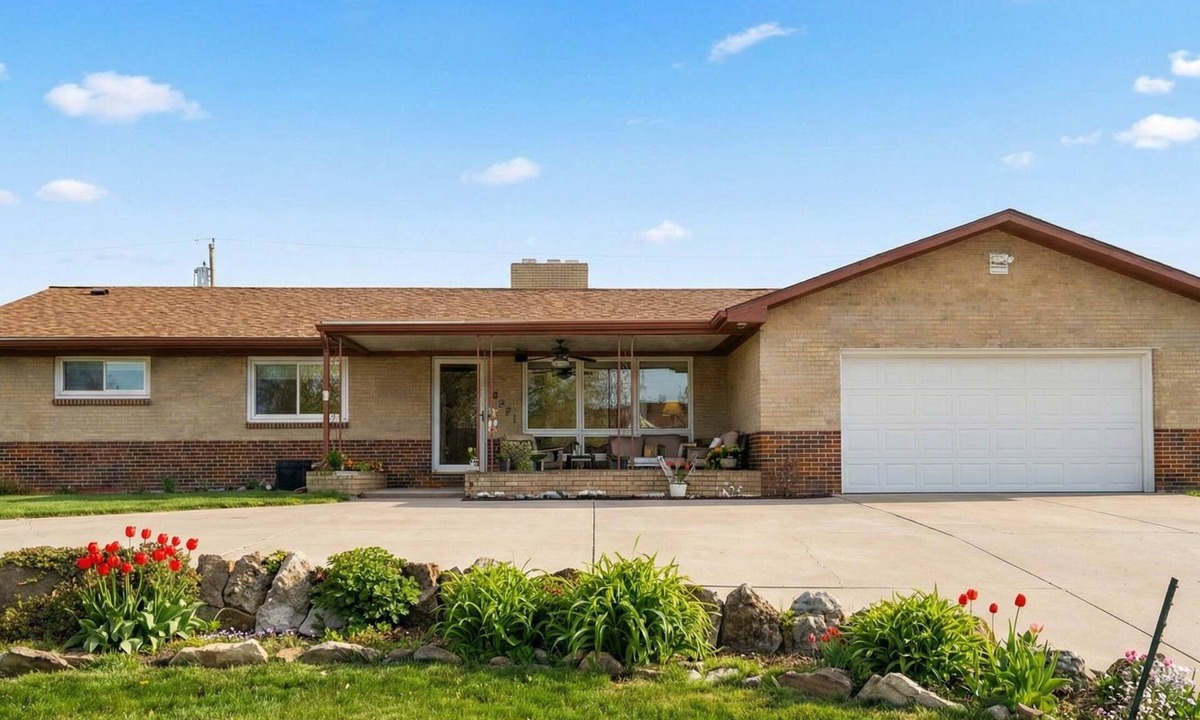 Cheyenne House | Cozy 3BR Home with BBQ Patio & Gym, Near Downtown