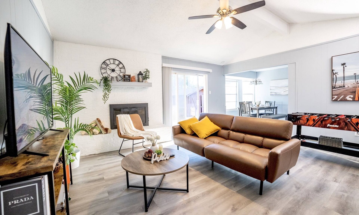Watauga House | Cozy & Bright 4BR Home - Perfect for Families