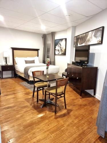 Downtown Gatineau Apartment | Cozy Sweet Studio #1, 10 minutes to D.T. Ottawa