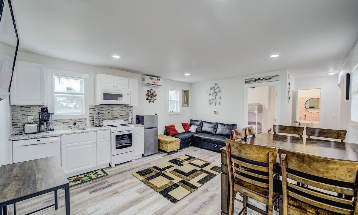 Wise County House | Cozy Tiny Homes Green