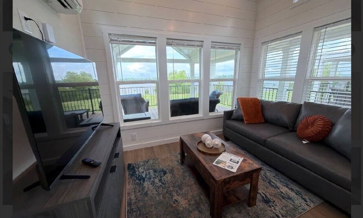 Vicksburg Cottage | Cypress at MS Riverbend at Mississippi River Views