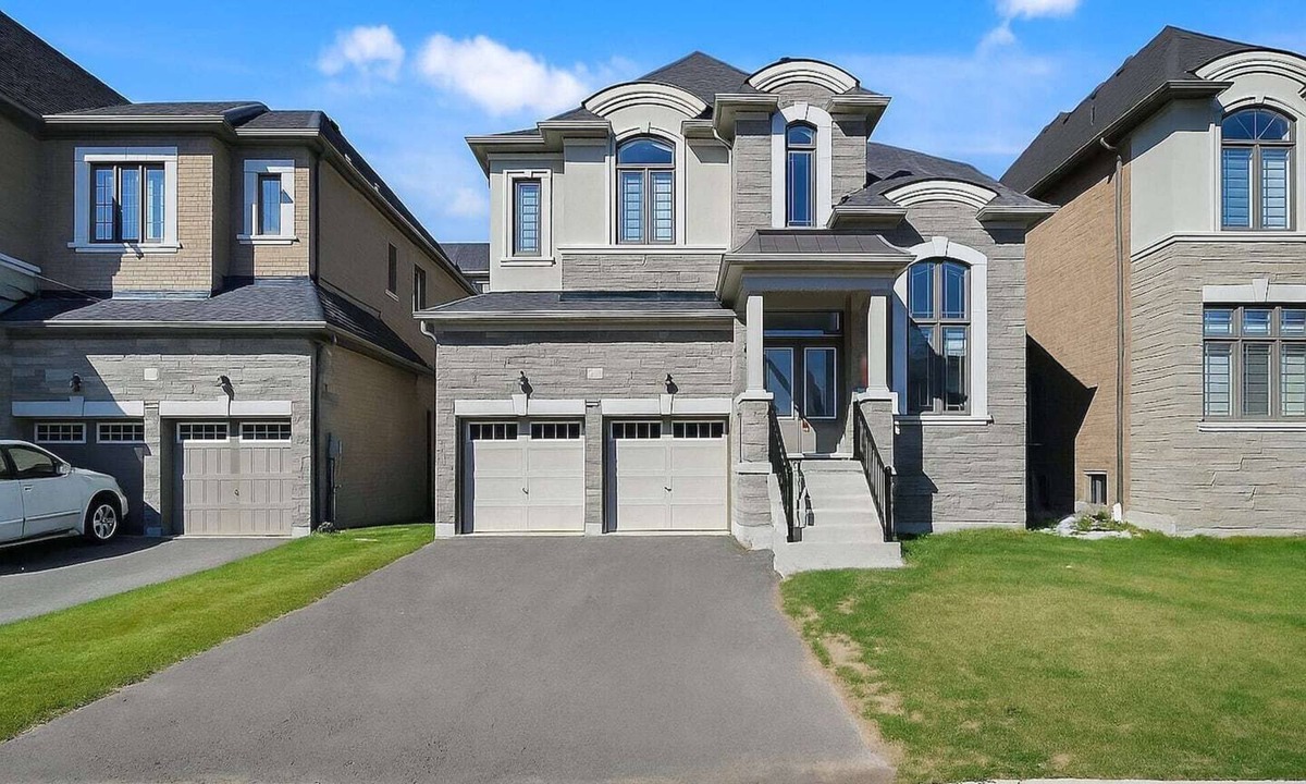 Caledon House | Detached 5 Bedroom ~100% Spotless ~Sleeps 13