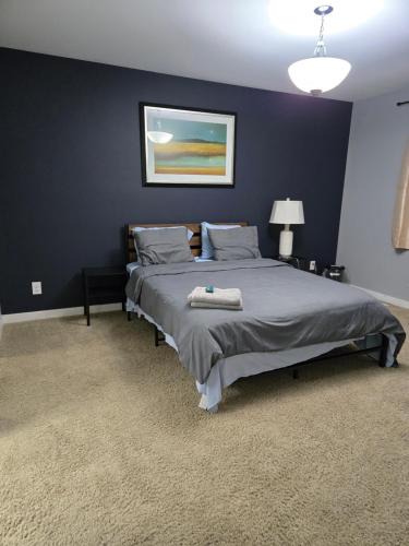 Winnipeg House | Devanshire stay