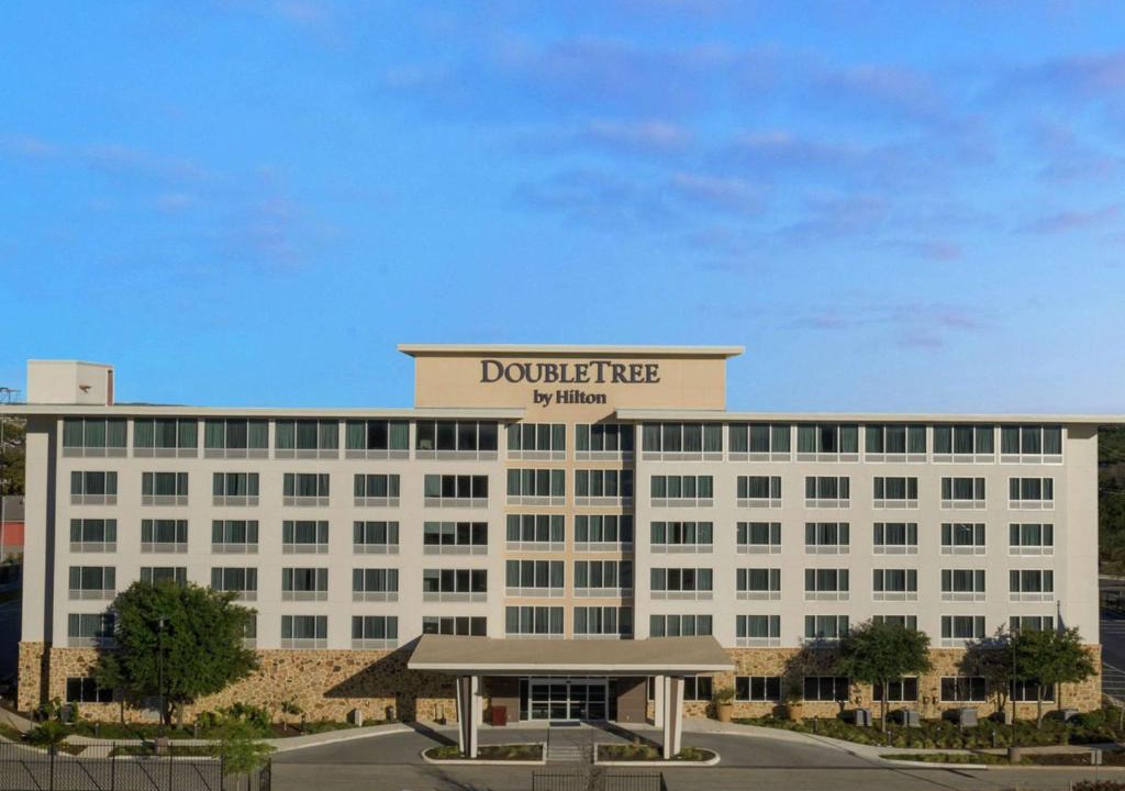 Wetmore Hotel | DoubleTree by Hilton San Antonio Northwest - La Cantera