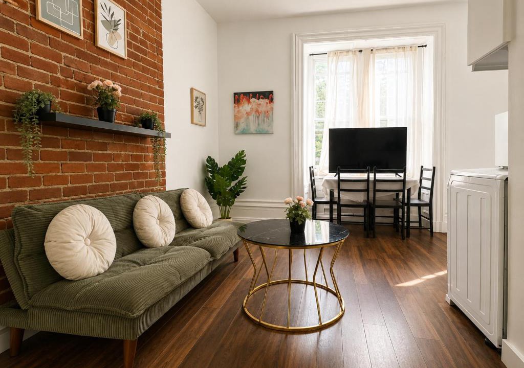 Latin Quarter Apartment | Downtown 1BR Walk to Berri-UQAM & Old Port