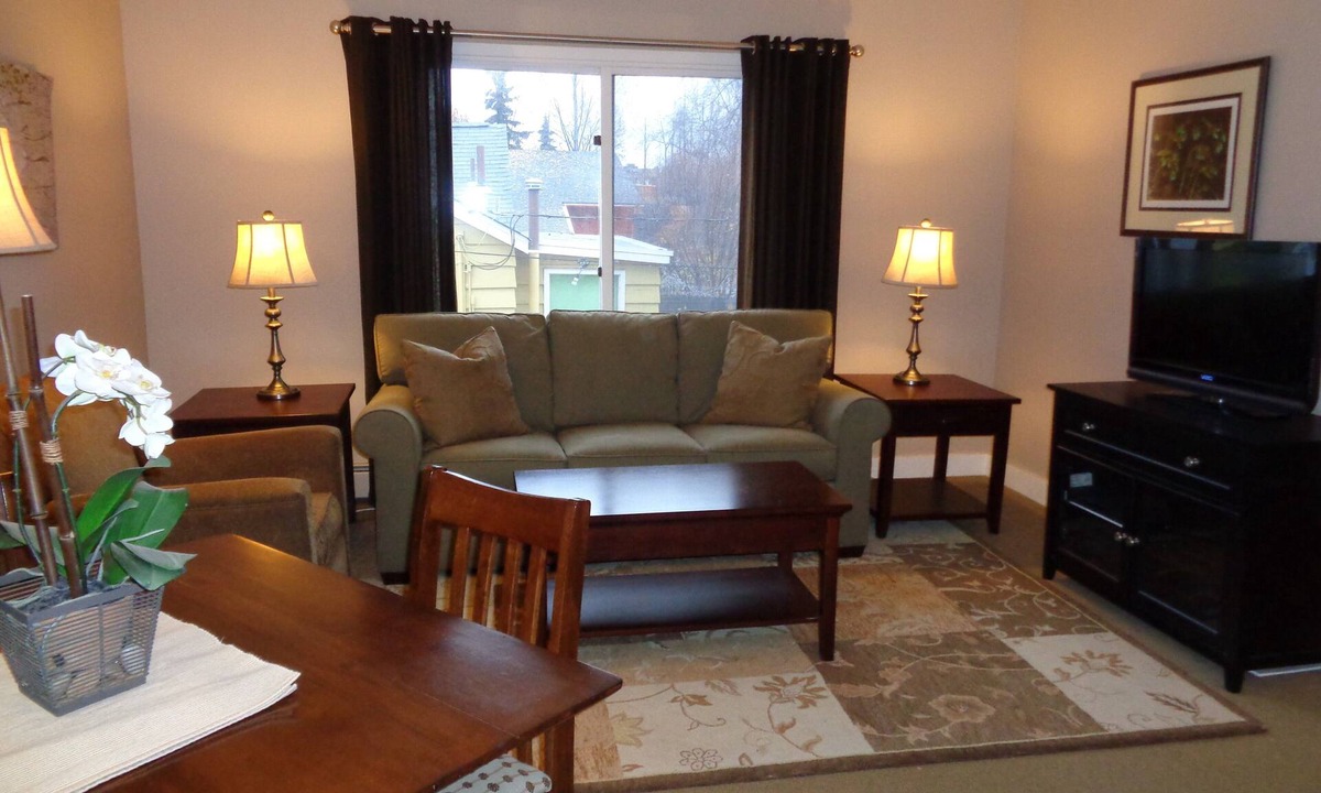 Downtown Anchorage Apartment | Downtown Anchorage Furnished One Bedroom Apartment