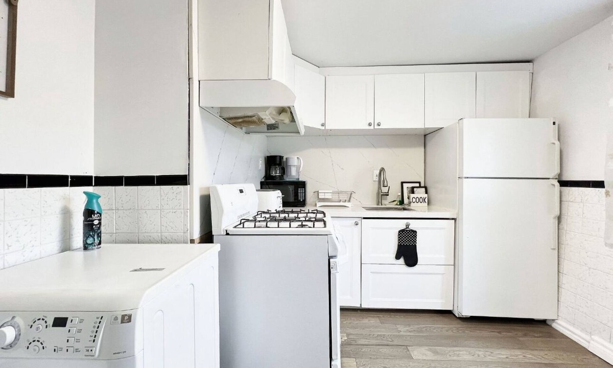 Trinity - Bellwoods Apartment | Downtown Cozy 2 bed rooms apartment