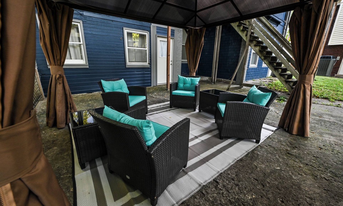 Atchison Apartment | Dual patios, Free Laundry Service, College steps, 2BR 1 BA