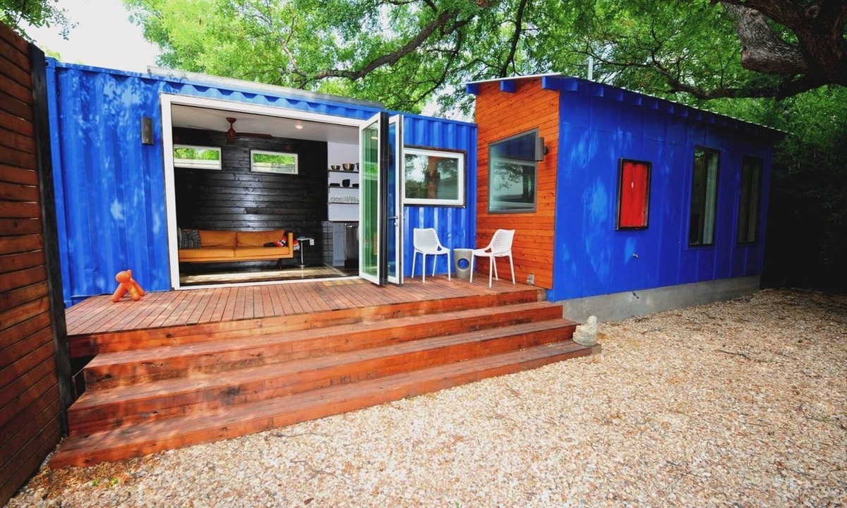 Chestnut House | Eastside Container Home - Near Train + Downtown