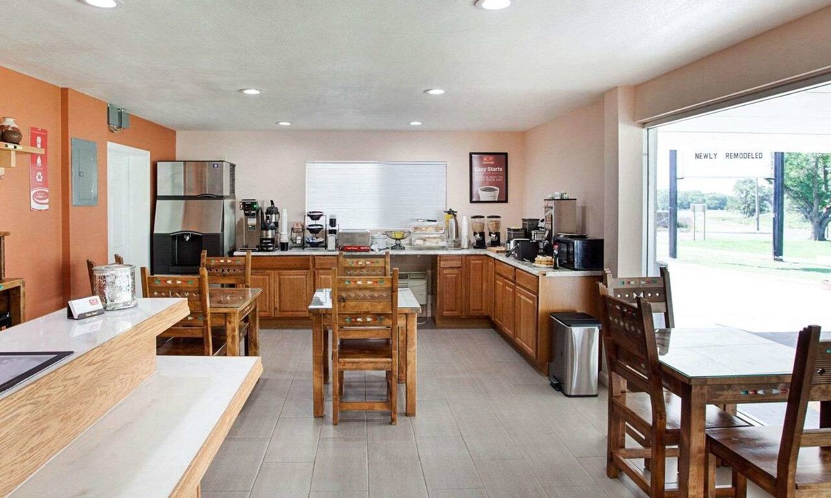 Phillipsburg Hotel | Econo Lodge Phillipsburg