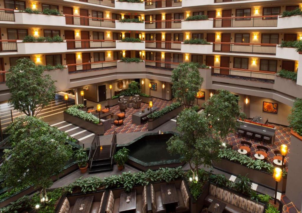 Gateway Hotel | Embassy Suites by Hilton Austin The Domain Area