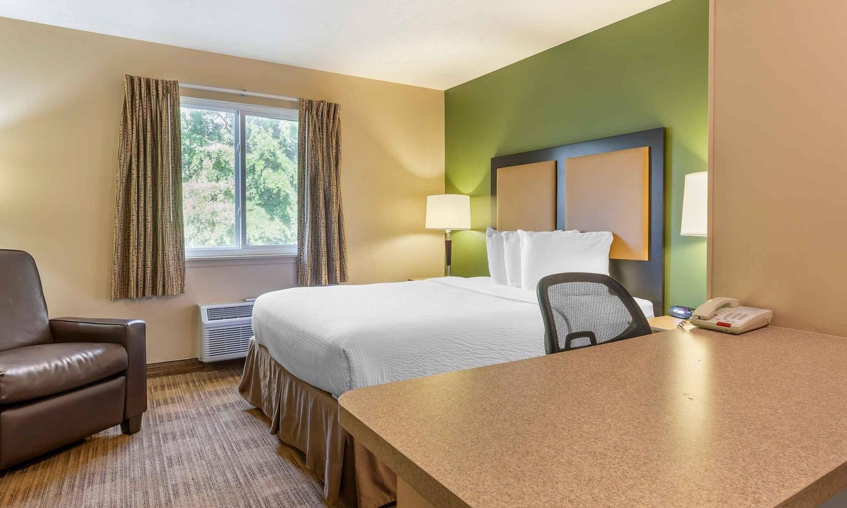 Westchase Hotel | Extended Stay America Suites Houston Westchase Westheimer