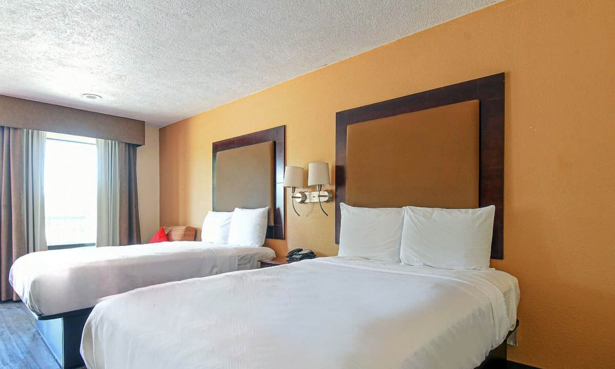 Shenandoah Hotel | Family-Friendly Room w/Convenient Access to Local Wonders, Free Parking