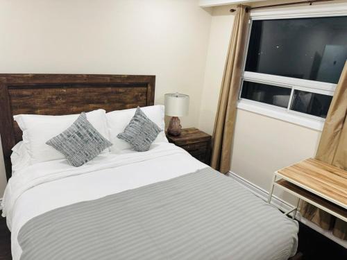 Humber Summit Apartment | Family - Friendly Space
