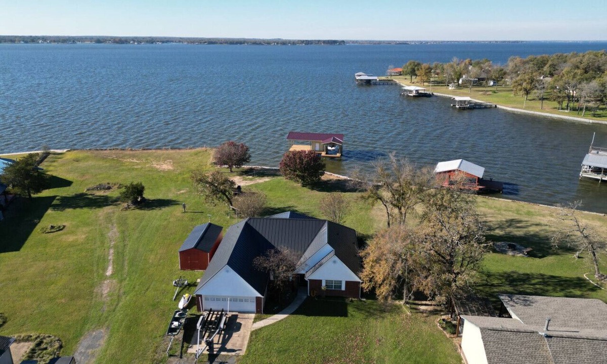 Marquez House | Freshly Updated with large dock