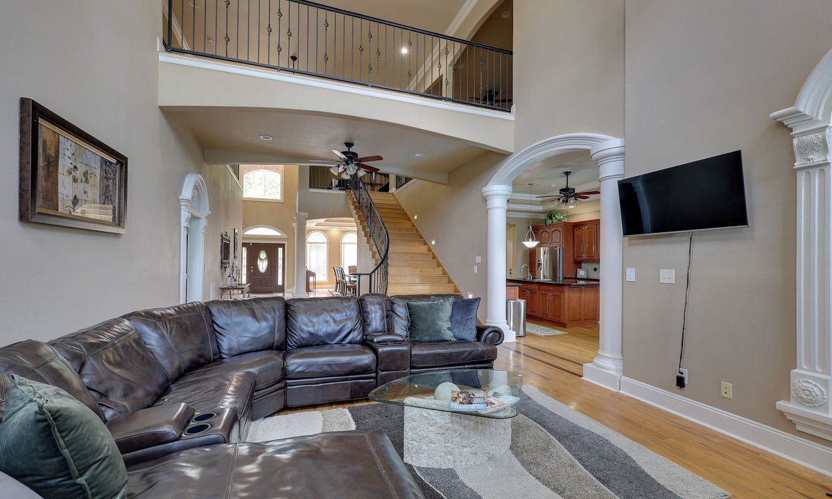 Mid America Cottage | Game Room & Private Pool: Home in Hot Springs!