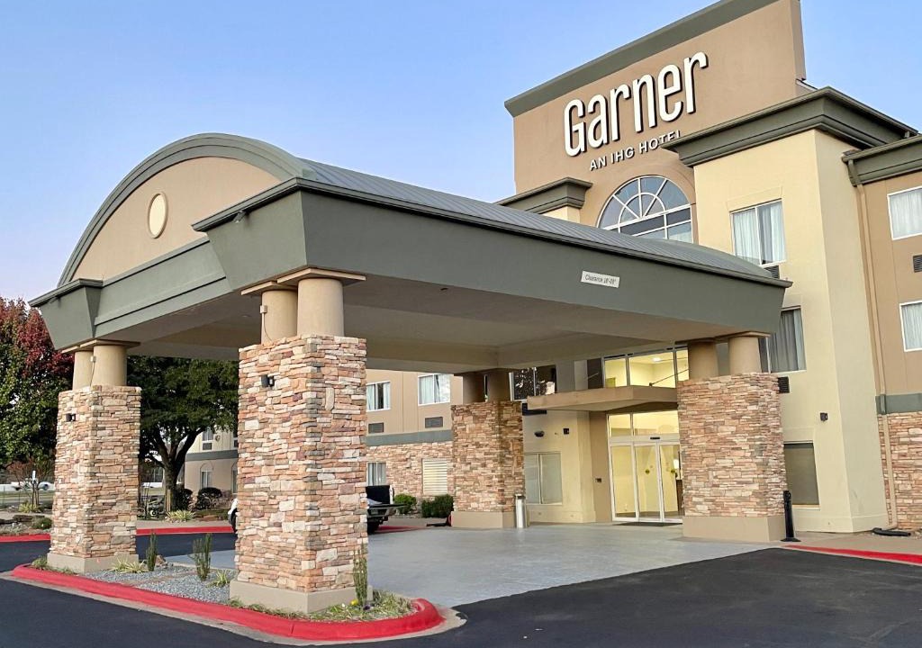 Longview Hotel | Garner Hotel Longview South by IHG