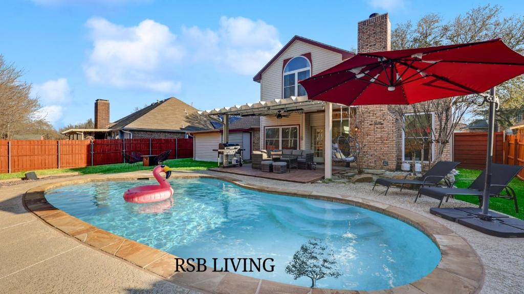 Mesquite House | Glamorous 4BR 2B Home with Pool Game Room & Fire Pit