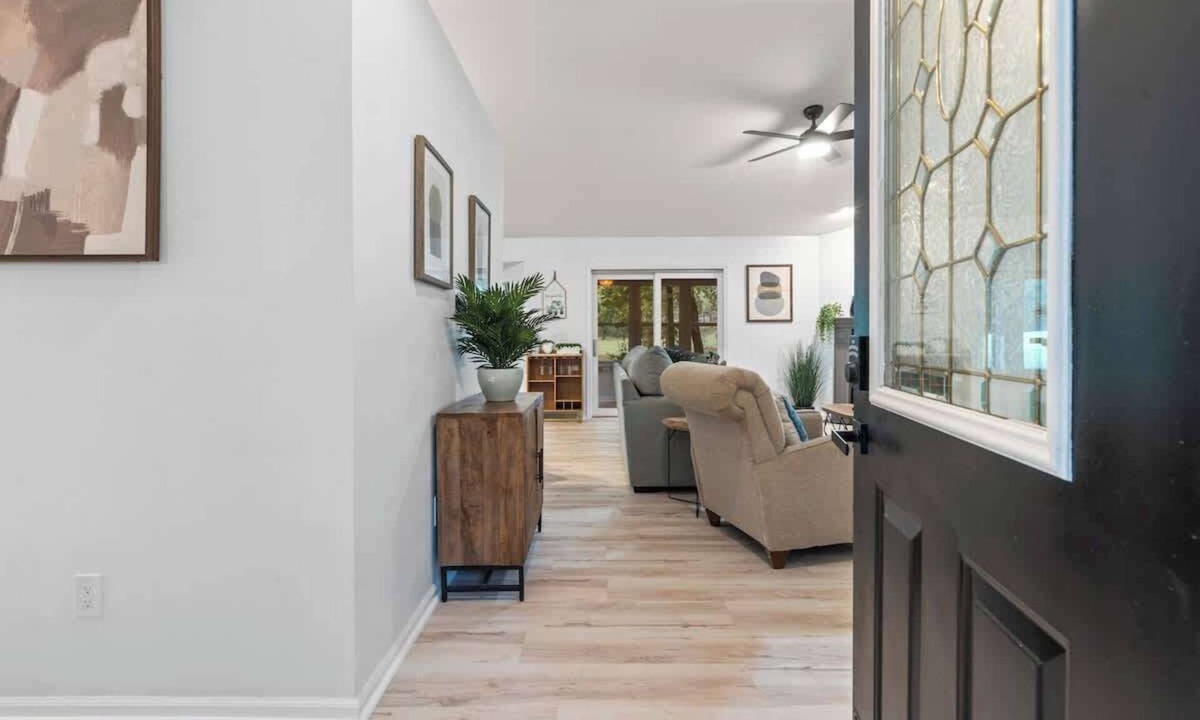 Hot Springs Village House | Golf-Course Retreat on Coronado
