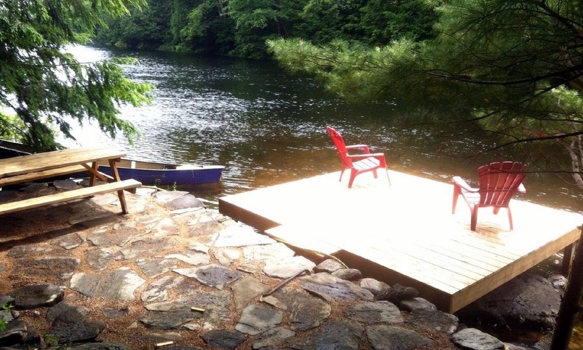 Muskoka Lakes Cottage | Gorgeous Muskoka Waterfront Cottage Tall Pines Prime Swimming 10 Acres