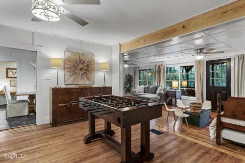 Uncertain House | Grand Harbor Lakefront Kayaks, Canoes & Views