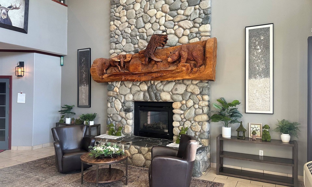 Wasilla Hotel | Grand View Inn & Suites