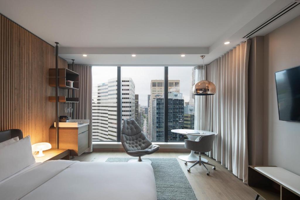 Downtown Montreal Hotel | Hôtel Le Germain Montréal