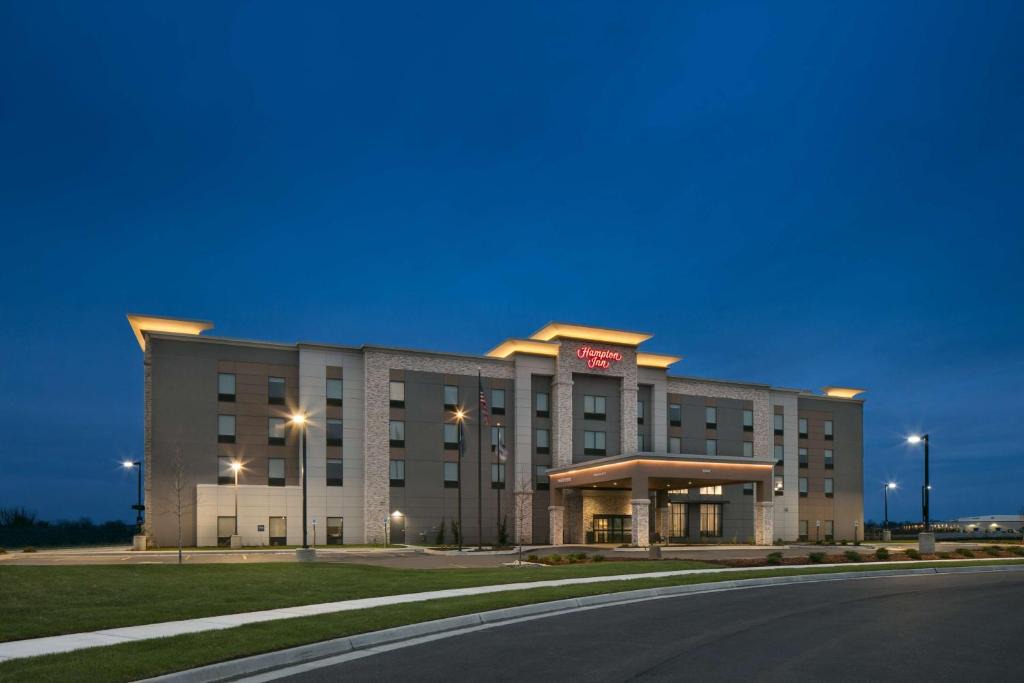 Wichita Hotel | Hampton Inn By Hilton Wichita Northwest