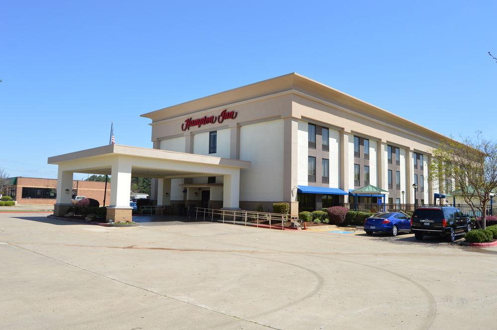 Marshall Hotel | Hampton Inn Marshall