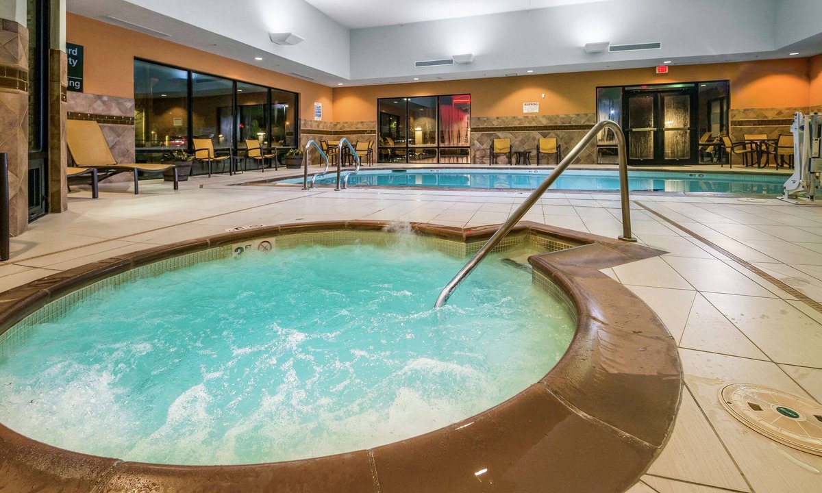 Catoosa Hotel | Hampton Inn & Suites Tulsa/Catoosa