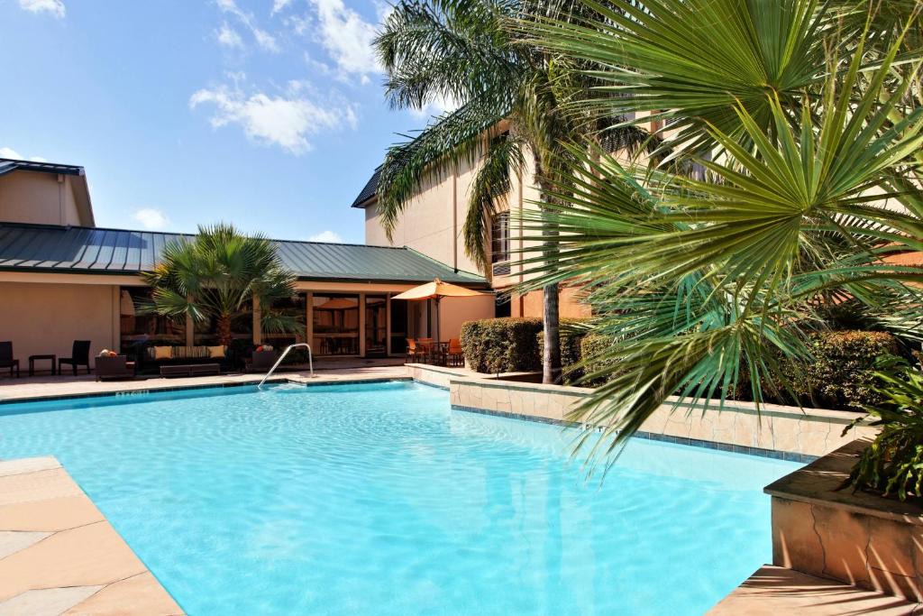 Brookhollow Hotel | Heritage Place Houston Brookhollow