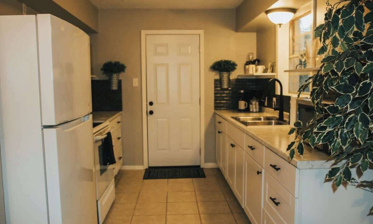 Longview House | Hidden Treasure