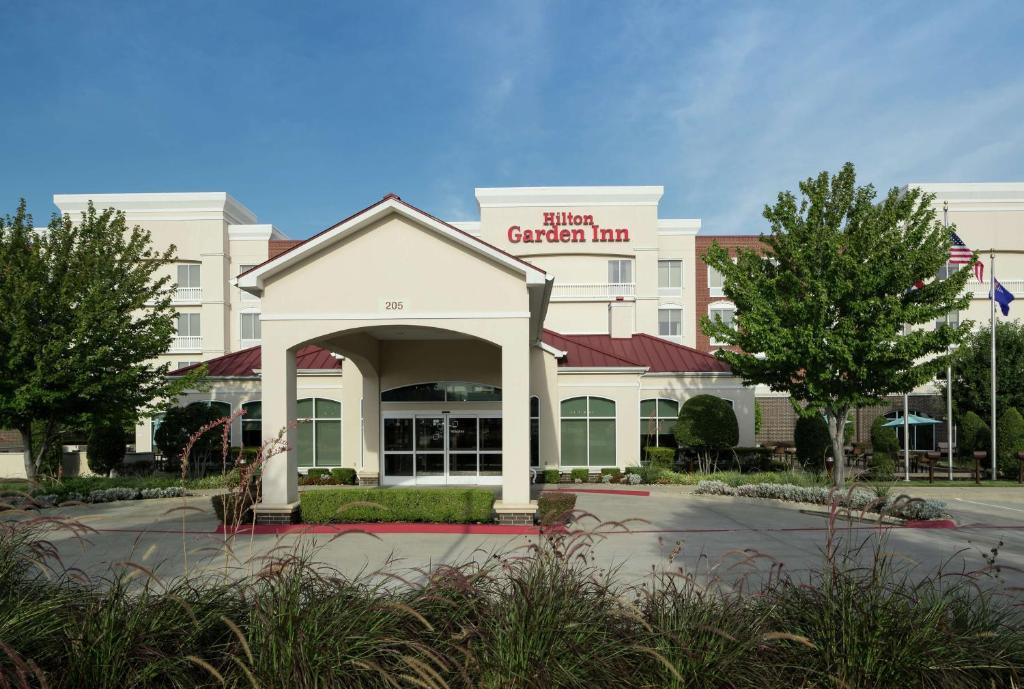 Grapevine Hotel | Hilton Garden Inn DFW North Grapevine