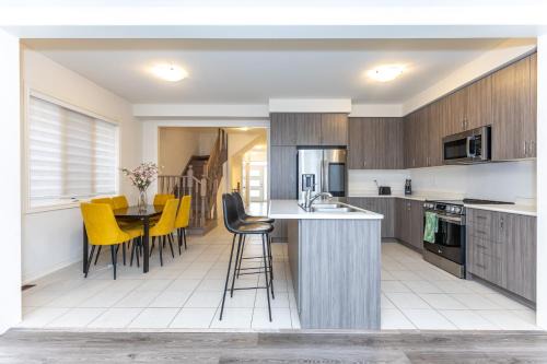 Watertown House | Home in Waterdown
