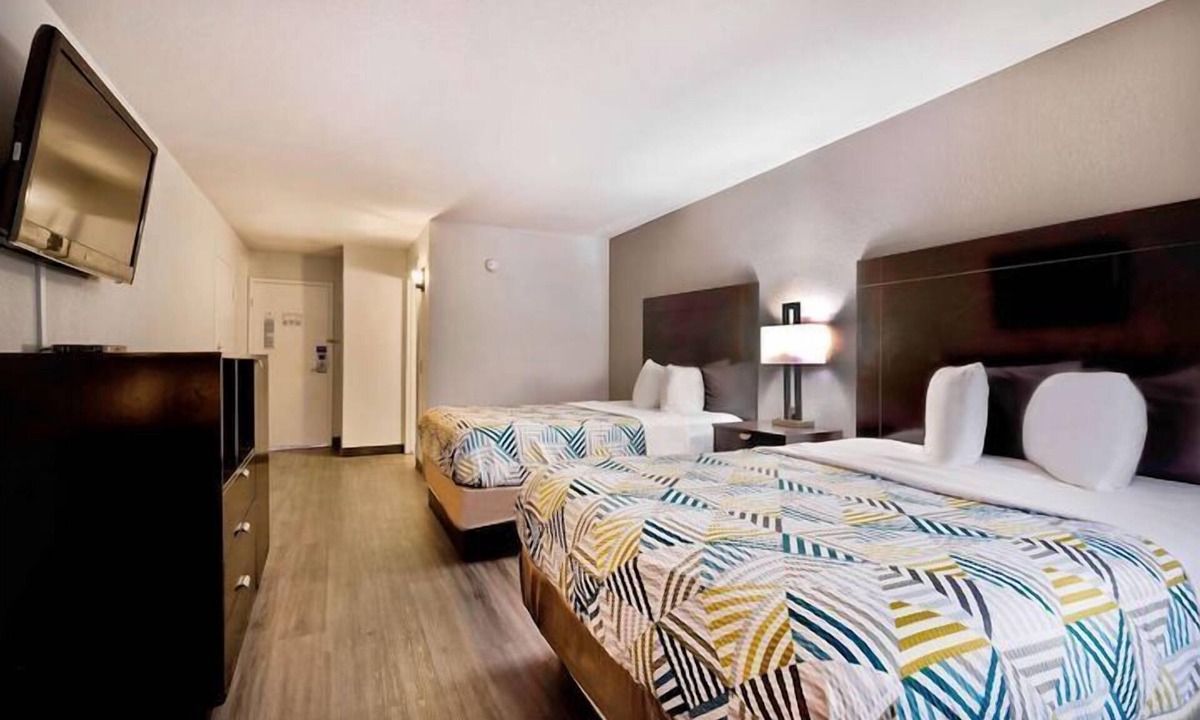 Bartlesville Hotel | Home Place Suites
