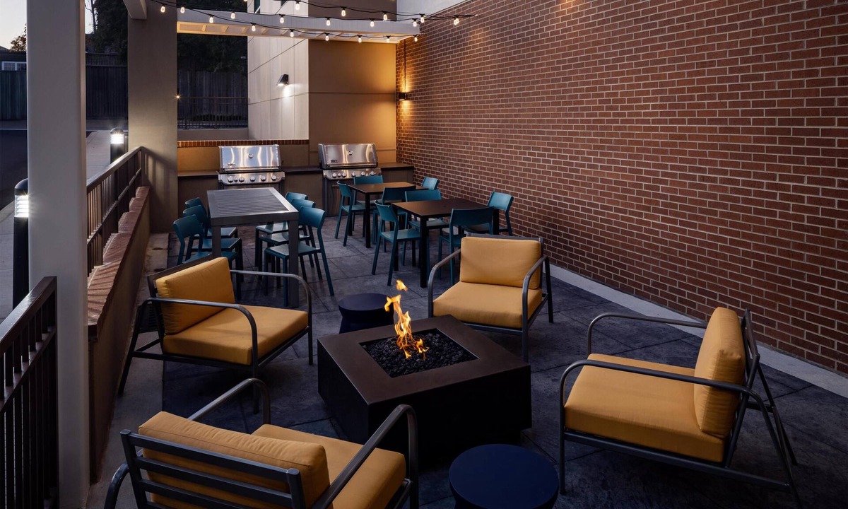 Downtown Memphis Hotel | Home2 Suites By Hilton Memphis Downtown