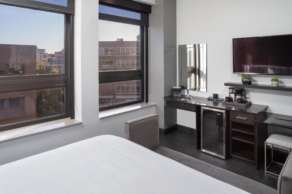 Downtown Hotel | Hotel On Phillips