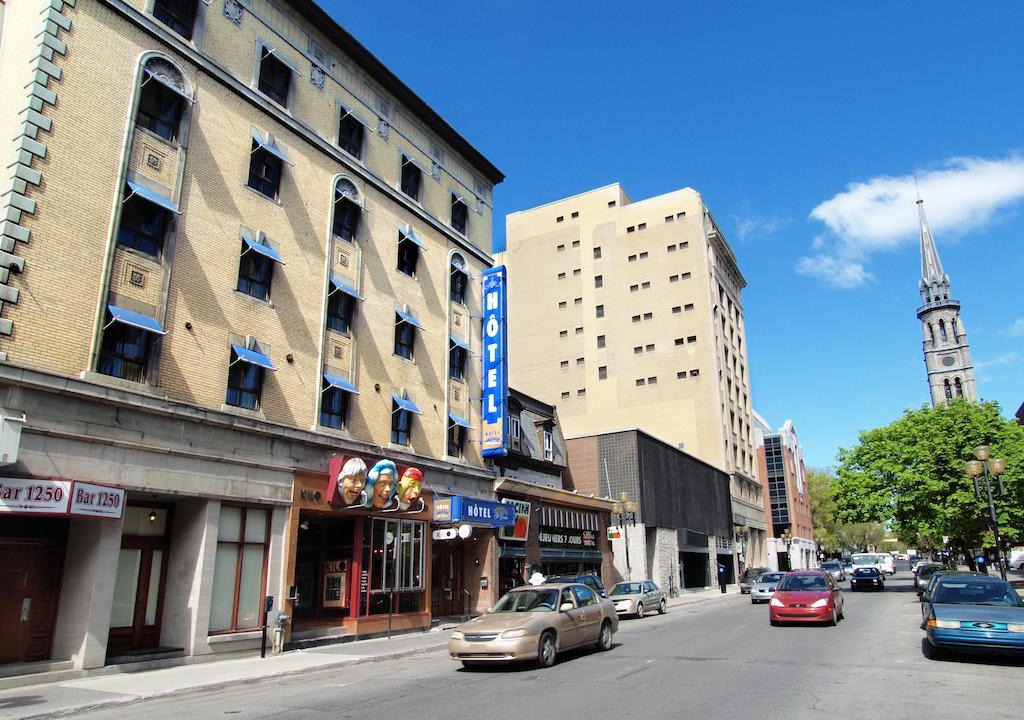 Quartier des Spectacles Hotel | Hotel St-Denis