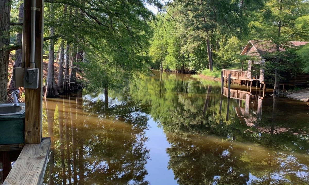 Negreet House | How nice. Waterfront peace and quiet *Wi-Fi!*