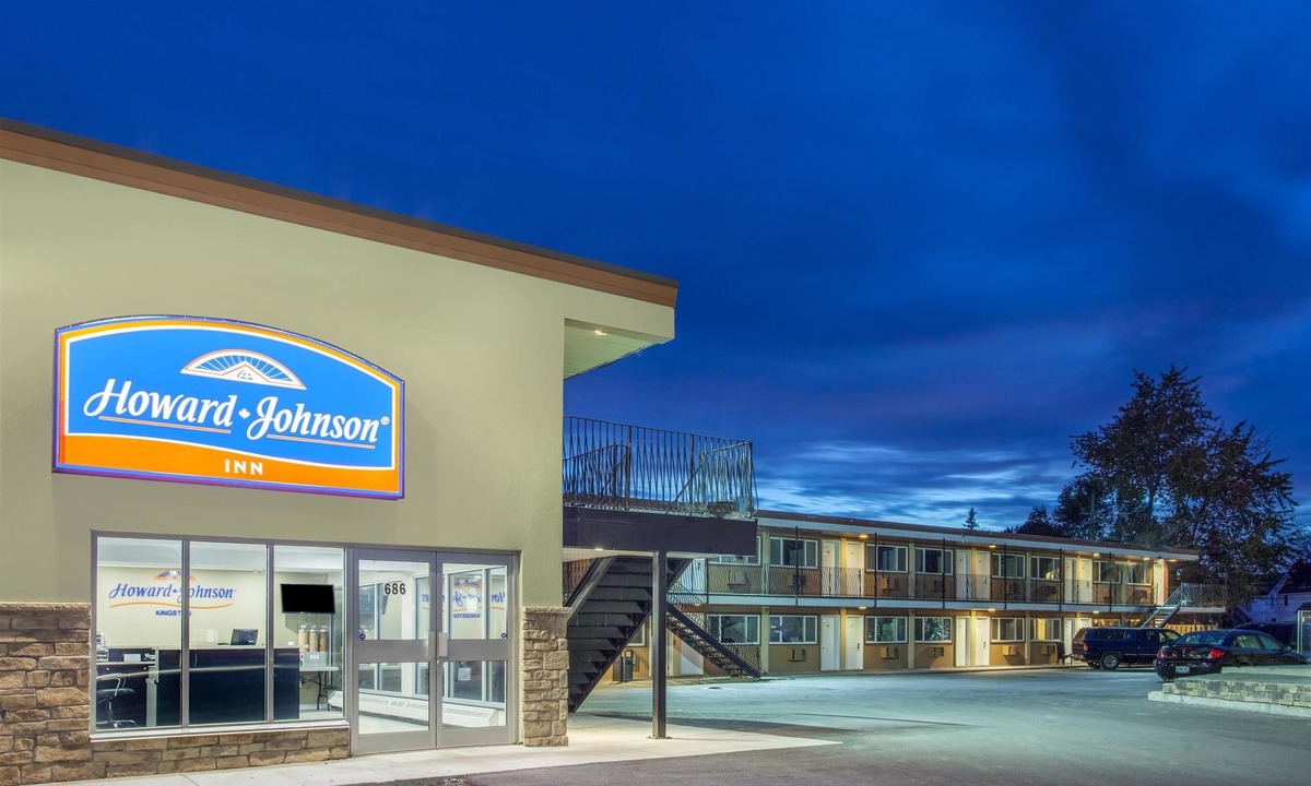 Sunnyside Hotel | Howard Johnson by Wyndham Kingston