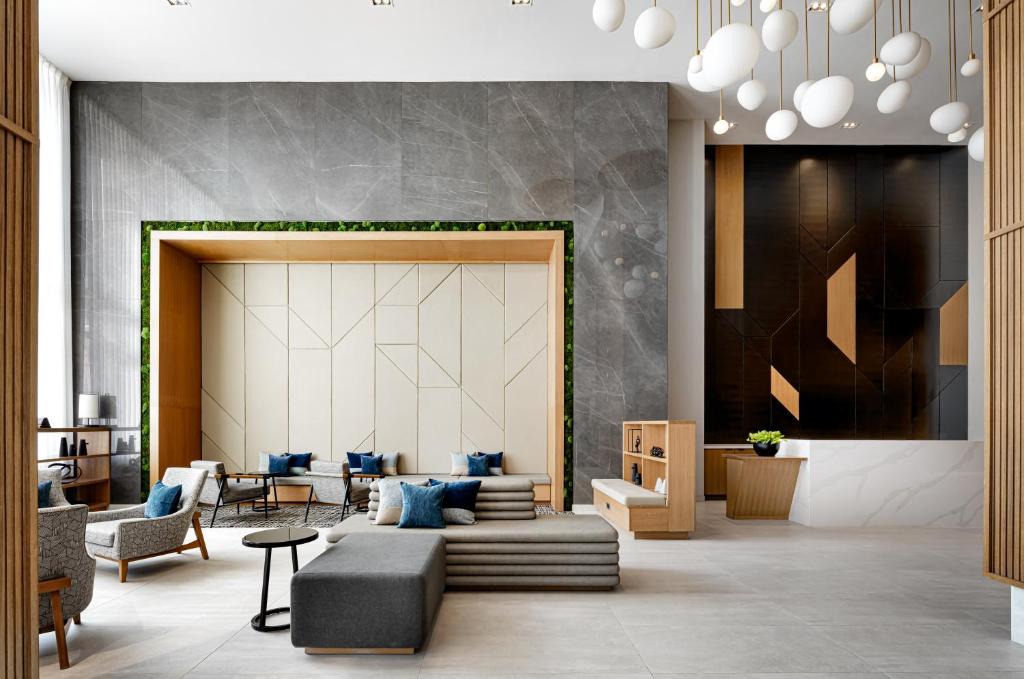 Gay Village Hotel | Hyatt Place Montreal - Downtown