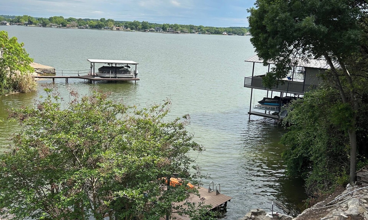 Granbury House | Incredible lakefront spacious house with best view in town . Sleeps 15.