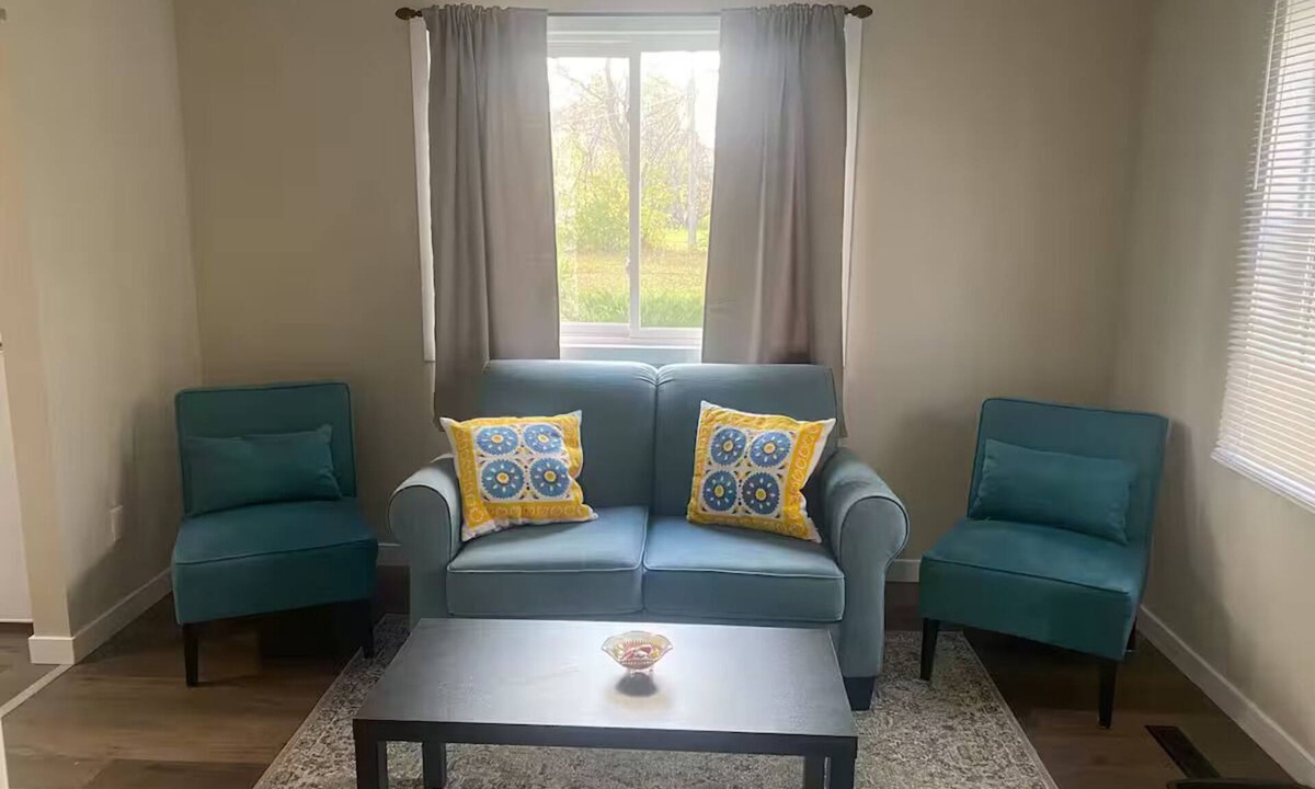 Ituna House | Ituna Small Stop