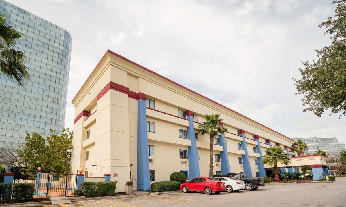 Greater Greenspoint Apartment | Junior Suite | non smoking
