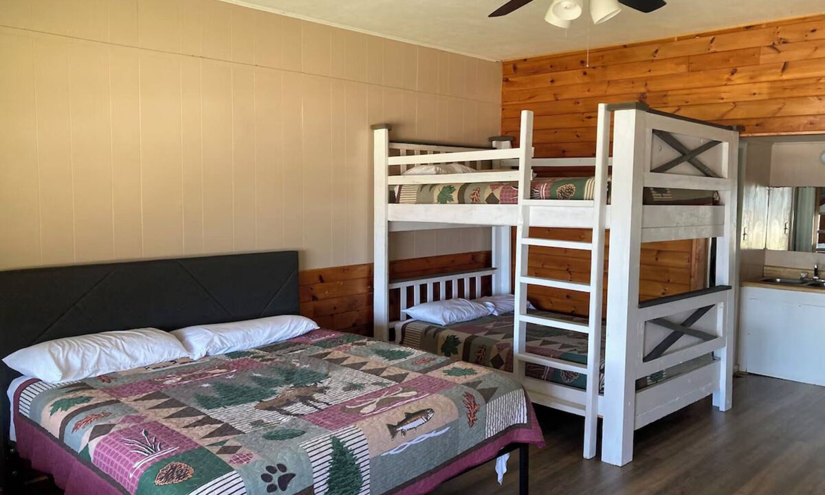 Graham Cabin | Lake front Cabin #11 with Porch - Cabin with kitchen, steps from Possum Kingdom Lake