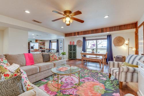 Graford House | Lakefront Graford Home w/Fire Pit + Private Dock!