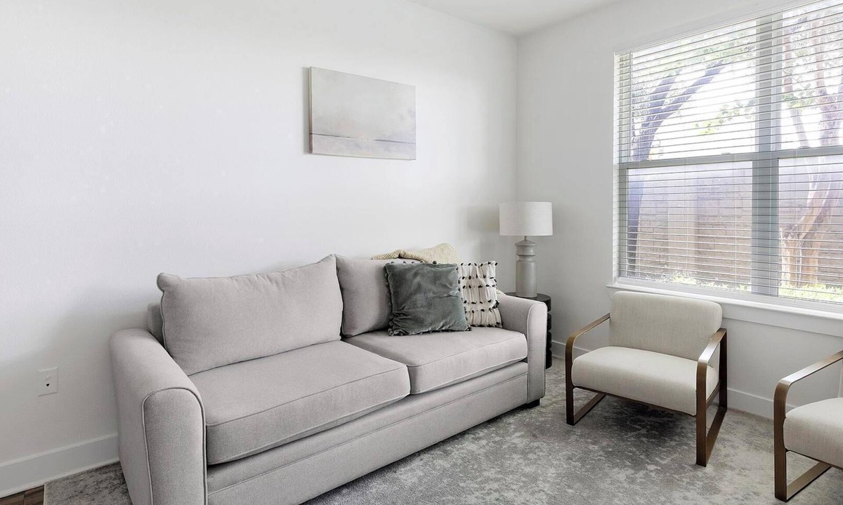 Park Central Apartment | Landing | Amazing Studio, Pool, Courtyard