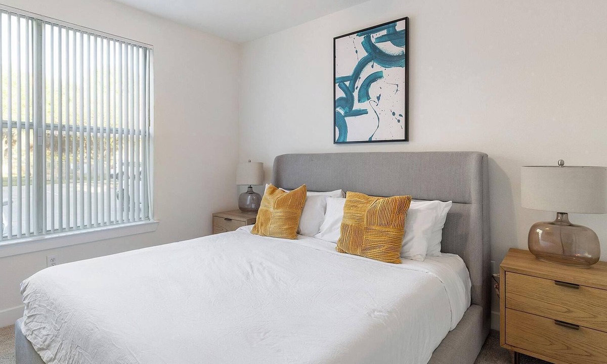 Park Central Apartment | Landing | Chic 1BD, Courtyard, Pool